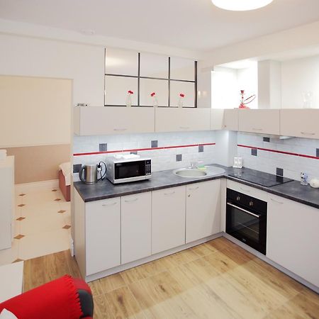 White Home Apartment Белосток Экстерьер фото